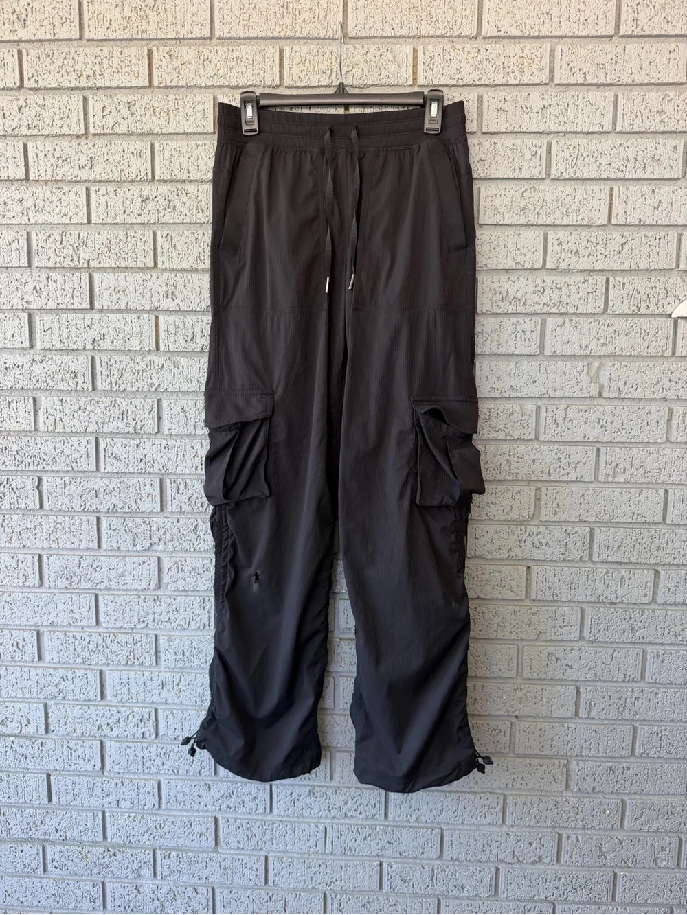 Lululemon Dance Studio Relaxed Fit Mid Rise Cargo Pant Black Women’s Size Small